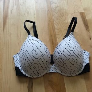 Victoria’s Secret Push-up bra